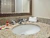 Super 8 Motel - Sturbridge, Sturbridge — Bathroom