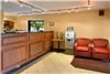 Days Inn Cleveland Airport South, Cleveland — Main Lobby