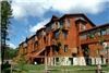 Auberge du Lac Taureau and its condos, Saint-Michel-des-Saints — View of the Auberge du Lac Taureau and its condos