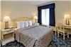 Days Inn East Windsor/Hightstown, Hightstown — Queen Room - Days Inn of East Windsor NJ