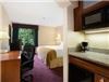 Ramada Fresno, Fresno