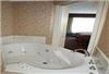 Wingate by Wyndham at Orlando International Airport, Orlando — Jacuzzi Suite