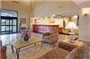Wingate by Wyndham at Orlando International Airport, Orlando — Hotel Lobby