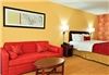 Courtyard Austin Northwest/Arboretum, Austin — Executive King Guest Room - Larger room with seating area.