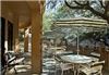 Courtyard Austin Northwest/Arboretum, Austin — Enjoy a relaxing afternoon on our back deck.