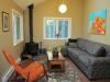 Cosy Woodpecker Cottage, Salt Spring Island — The lounge
